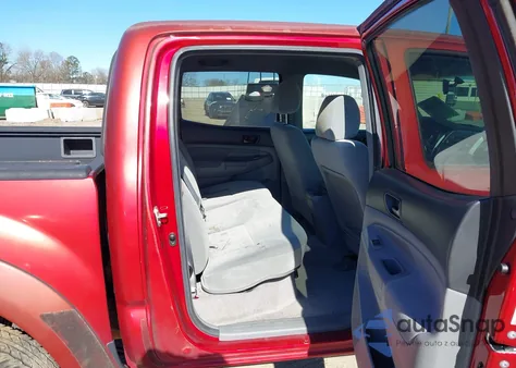 2008 Toyota Tacoma Prerunner V6 z USA, uszkodzony, nr VIN 3TMJU62N18M069809
